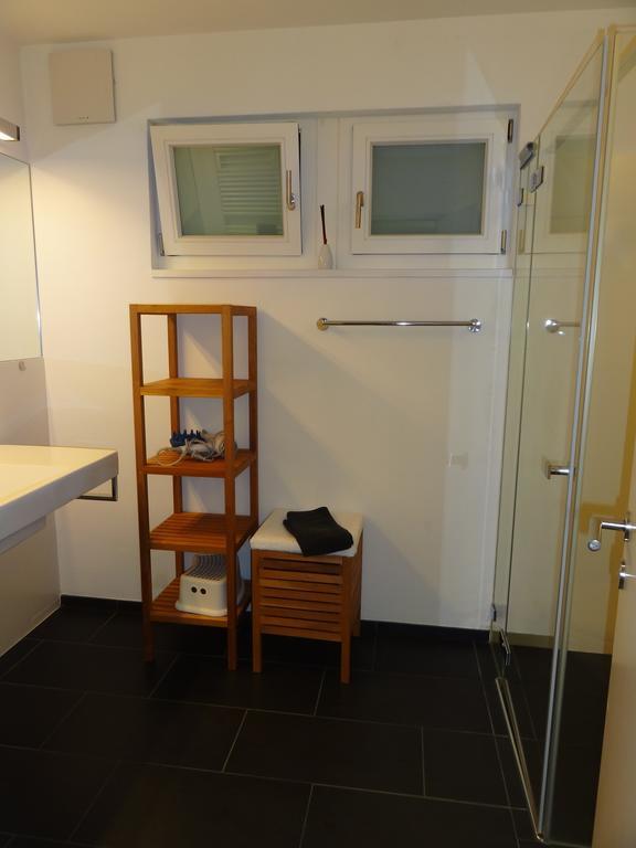 Apartamento Chasa Felix Scuol Habitación foto