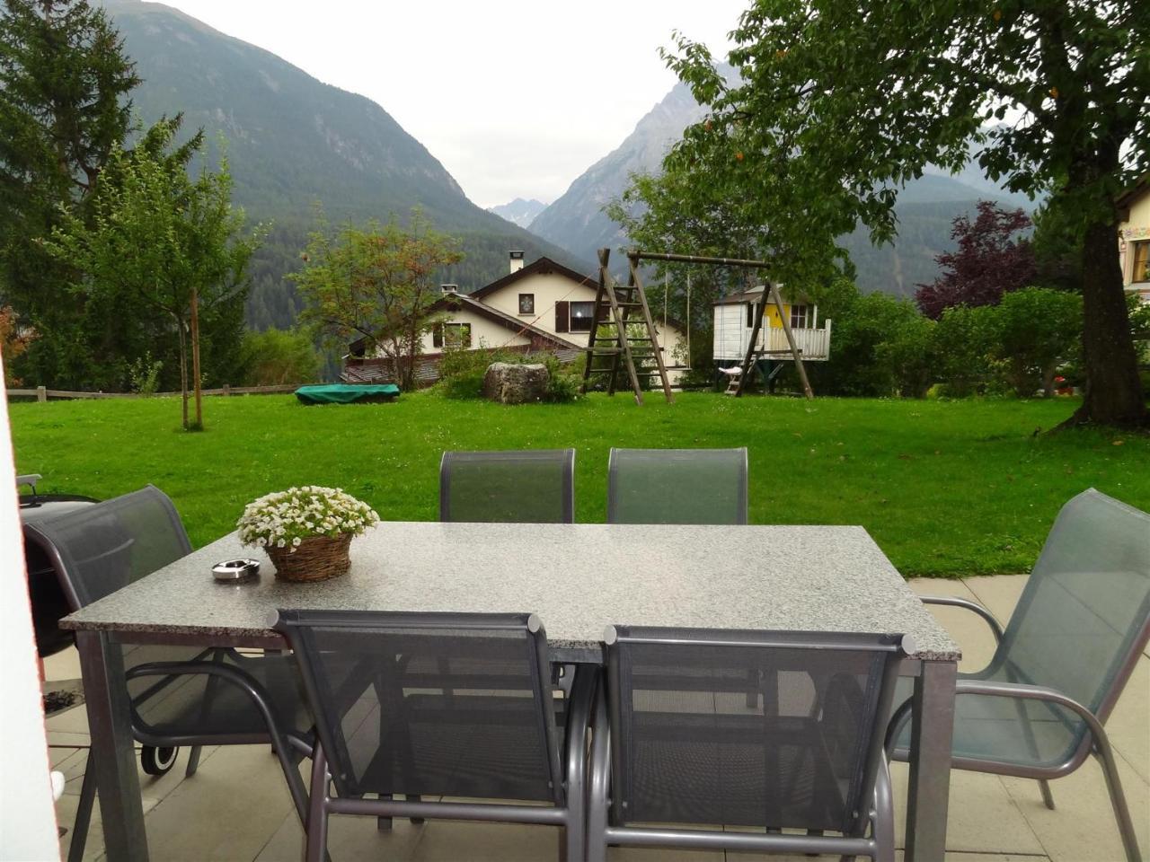 Apartamento Chasa Felix Scuol Exterior foto
